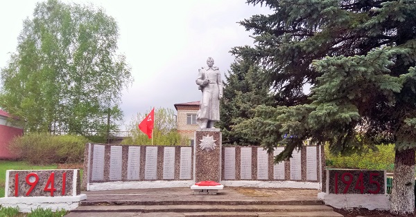 Памятник воинам, погибшим в Великой Отечественной войне 1941-1945гг., с. Новоямская Слобод.